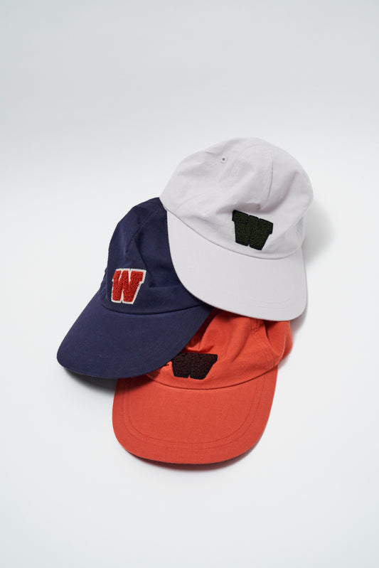 Inisials Cap