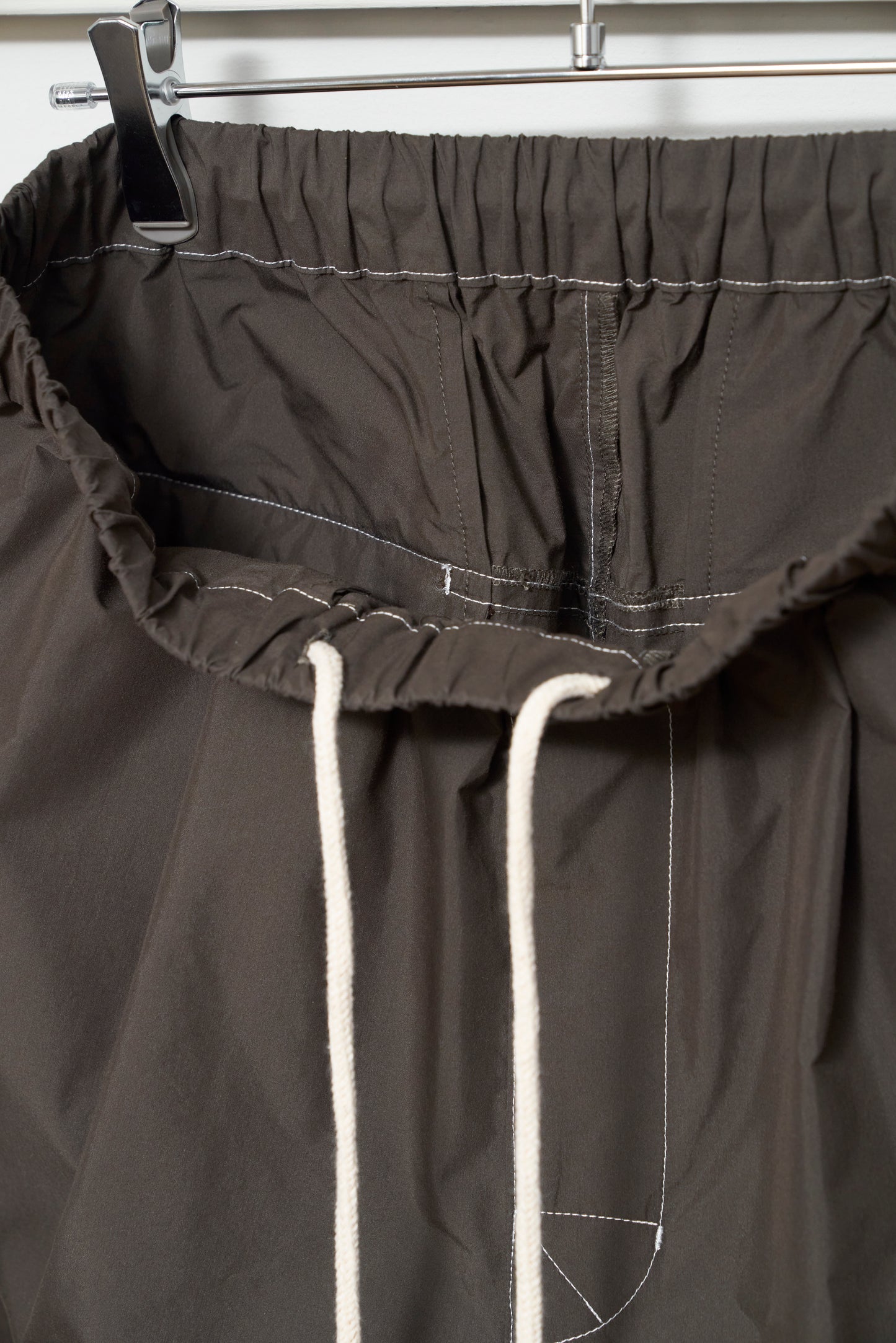 STAY DRY EASY SHORTS