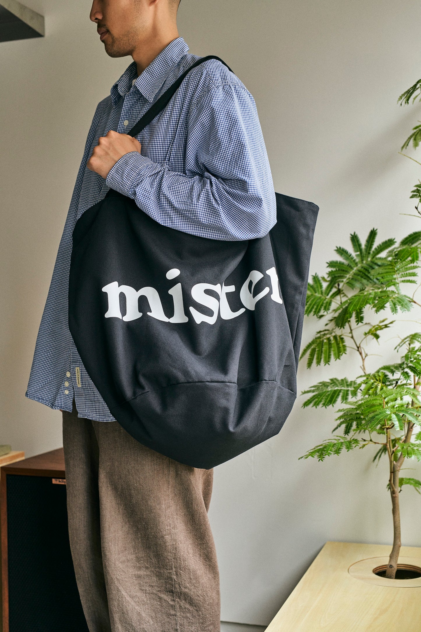 Large Round Tote -Grow Bag